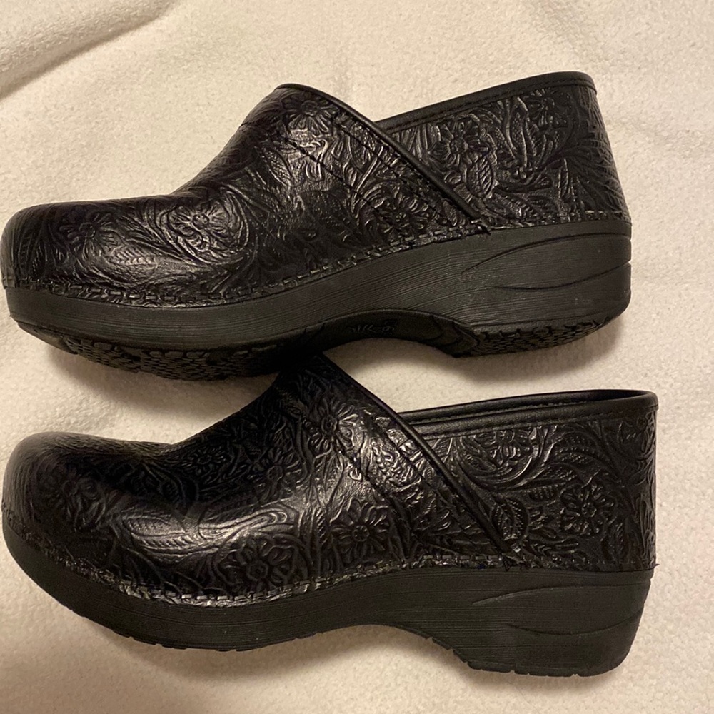 Brand new Danskos!